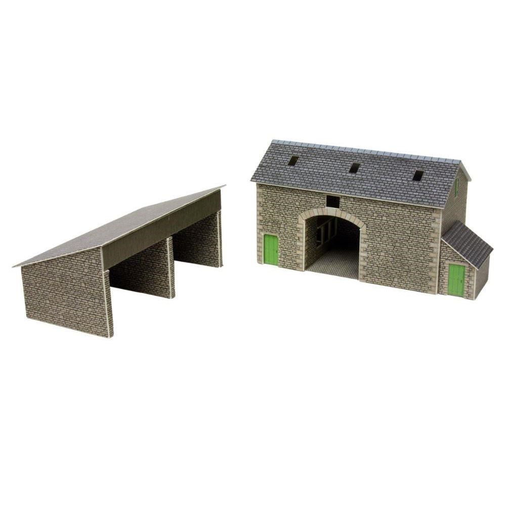 PN150 Metcalfe N Scale Manor Farm House & Buildings Kit