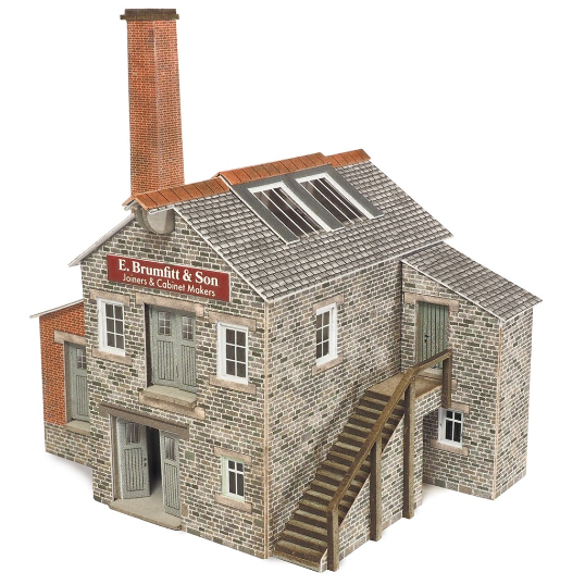 PN186 Metcalfe N Scale Ramshackle Workshop Kit