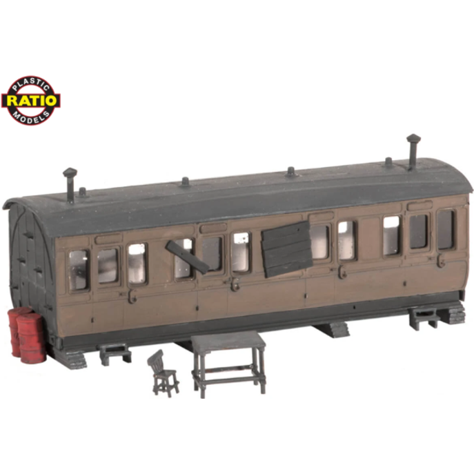 501 Ratio OO Scale Small Grounded Coach 115mm x 40mm