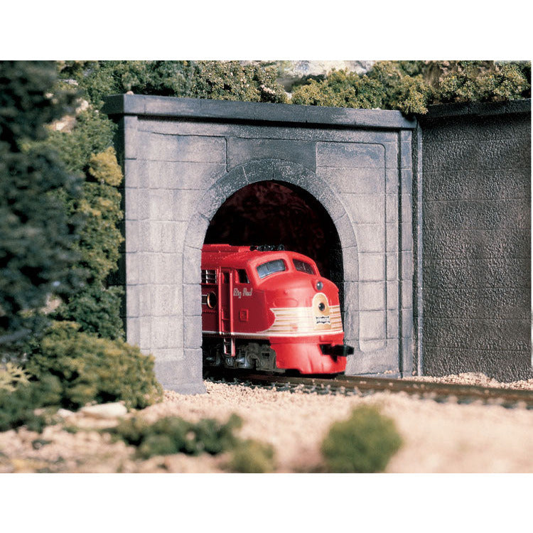 C1252 Woodland Scenics HO Scale Single Concrete Tunnel Portal