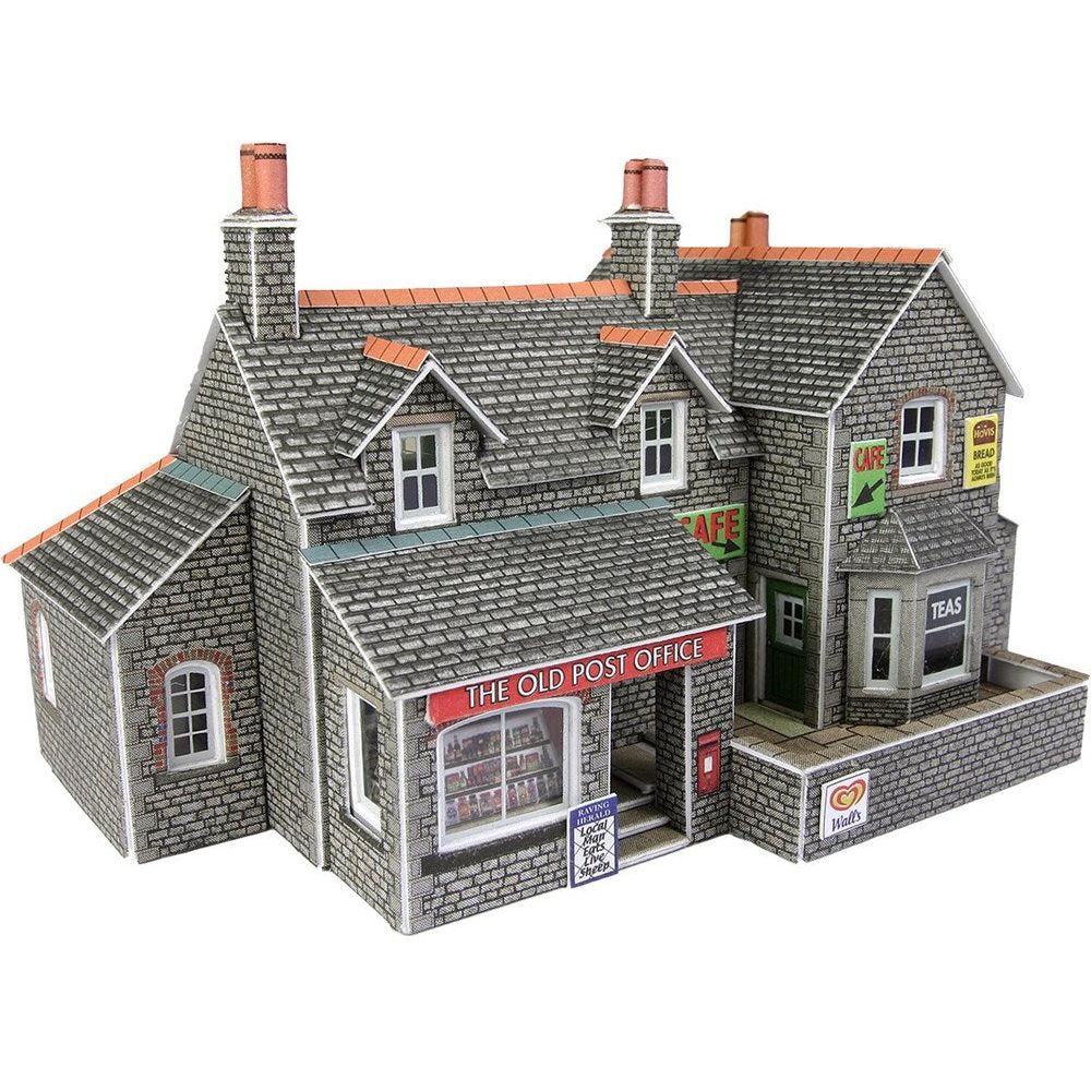 PN154 Metcalfe N Scale Village Shop & Cafe Kit