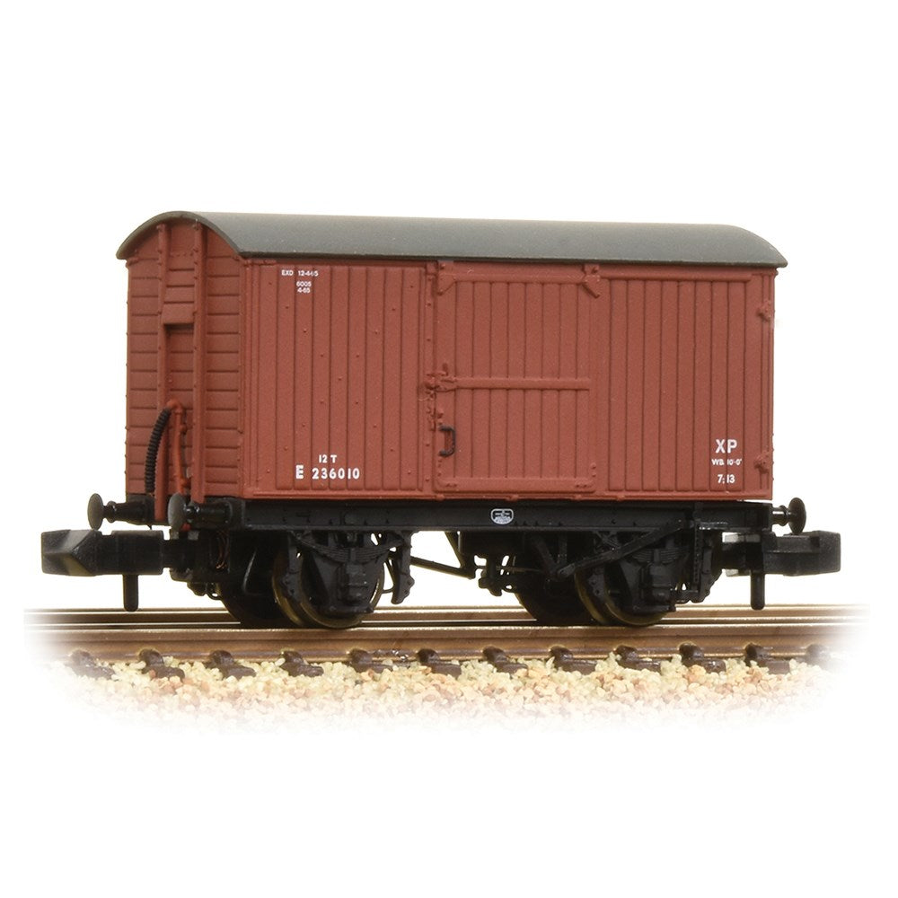 377-976A Graham Farish N Scale 12 Ton Eastern Ventilated Van Planked Ends BR Bauxite (Early)