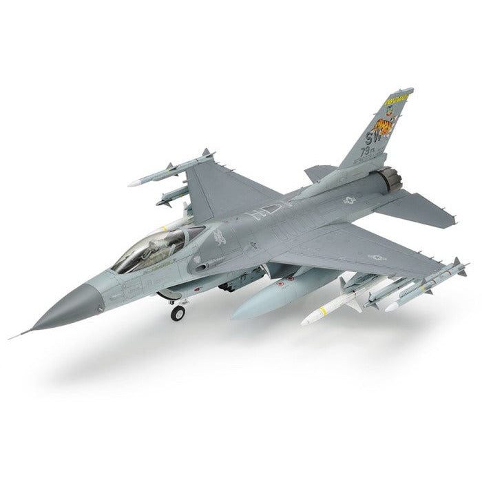 60315 Tamiya 1/32 F-16CJ Falcon