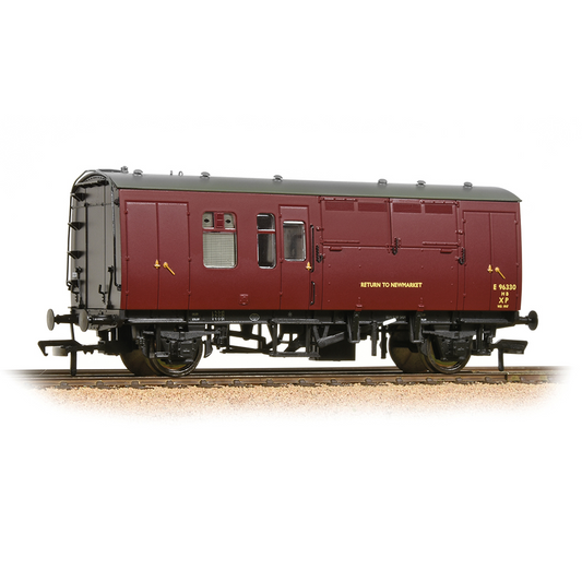 38-525  Branchline OO Scale BR Mk1 Horse Box - BR Maroon