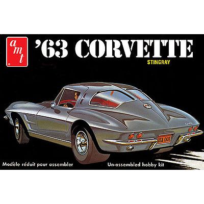 0861 AMT 1/25 1963 Chevrolet Corvette