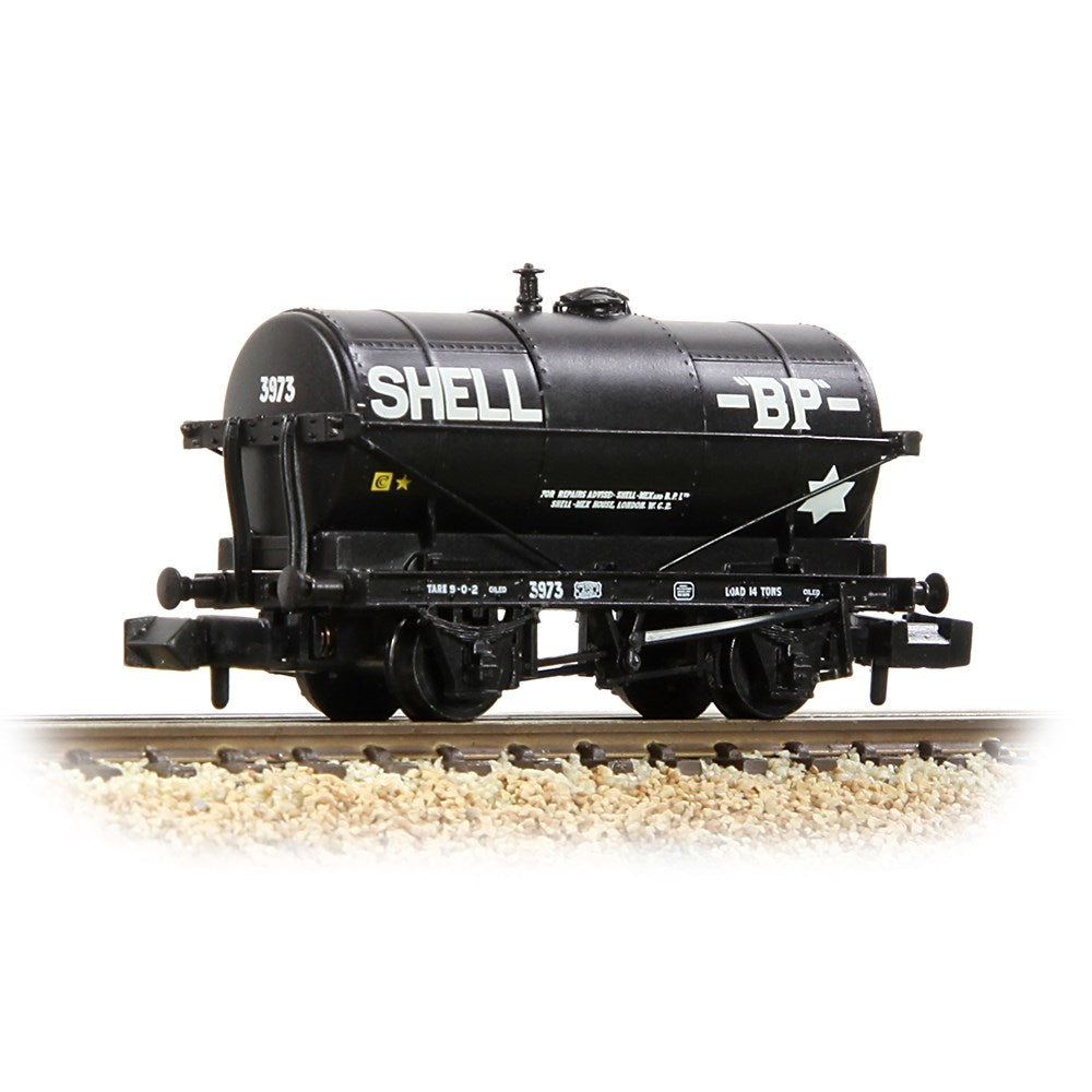 373-660 Graham Farish N Scale 14T Tank Wagon 'Shell/BP' in Black