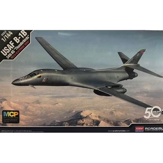 12620 Academy 1/144 Usaf Rockwell B-1B Lancer B-1B34Th BS "Thunderbirds"