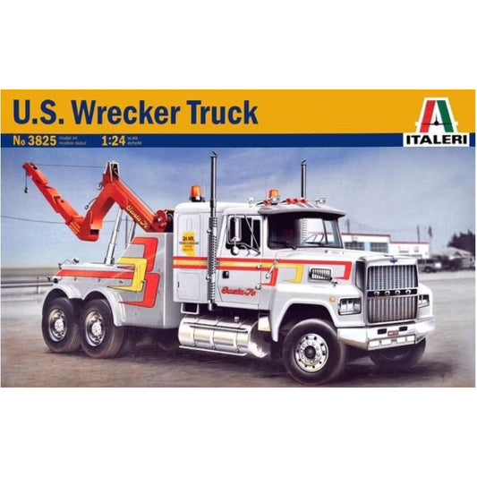 3825 Italeri 1/24 US Wrecker Truck