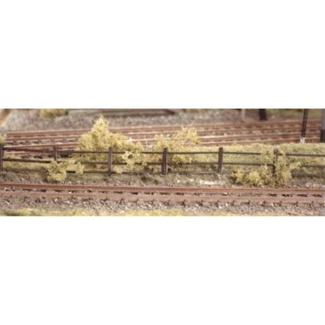 217 Ratio N Scale Brown Flexible Lineside Wooden Fencing