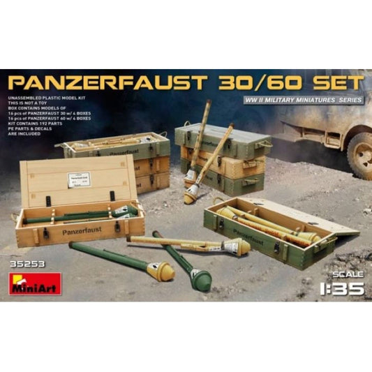 35253 Miniart 1/35 Panzer Faust 30/60 Set