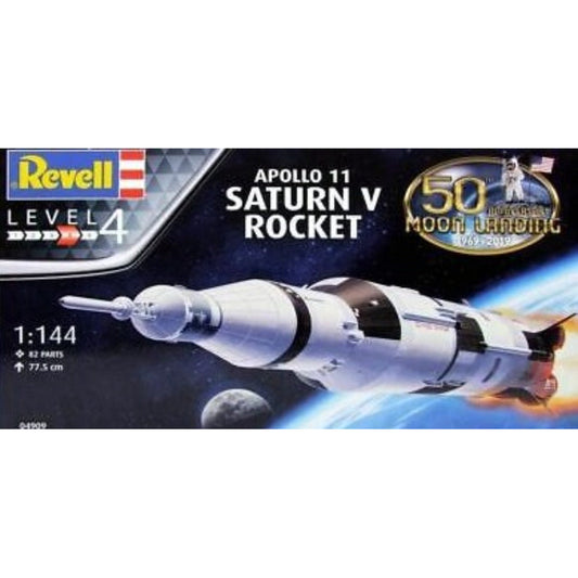 04909 Revell Apollo Saturn V Rocket
